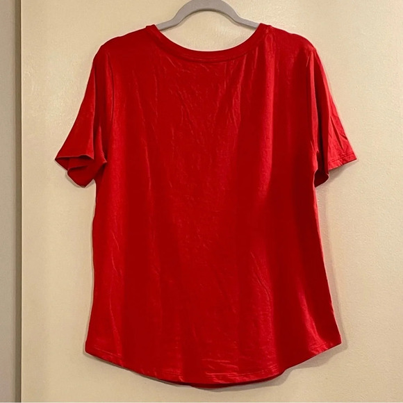 UNIVERSAL STANDARD Maia Stovepipe Sleeve Tee in Red - Picture 3 of 7